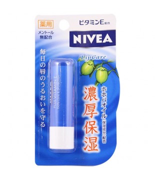 花王 NIVEA维他命E药用保湿 润唇膏 3.9g