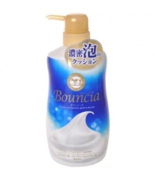 牛乳石鹸 Bouncia浓密泡沫高保湿沐浴露 550ml