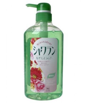 牛乳石鹸 Showerun芳香洗发水 600ml