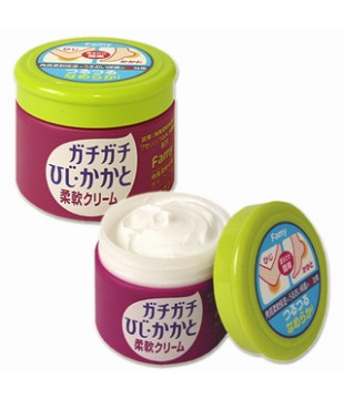PDC FAMY 足柔嫩霜 90g